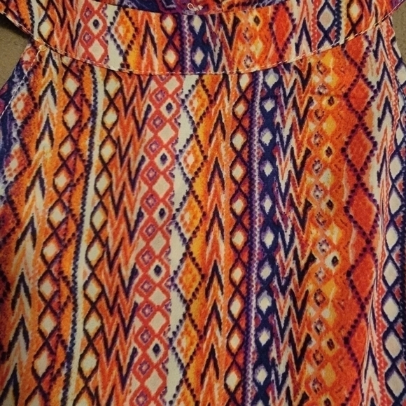 paper Crane Halter Multicolor Blouse Size Small EUC - Picture 7 of 9